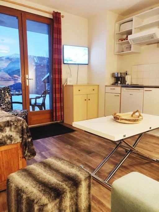 T2 Confortable 31M2 Piscine Terrasse Vue Degagee Montagne Ignaux Eksteriør billede